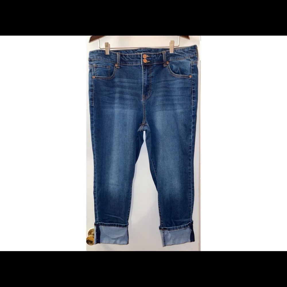 Nice Maurices Ankle Jeans 18W Folded Cuff